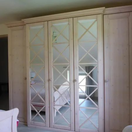 Maison Et Velos A Dans La Vallee De La Meuse *