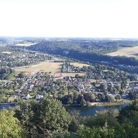 Maison Et Velos A Dans La Vallee De La Meuse *