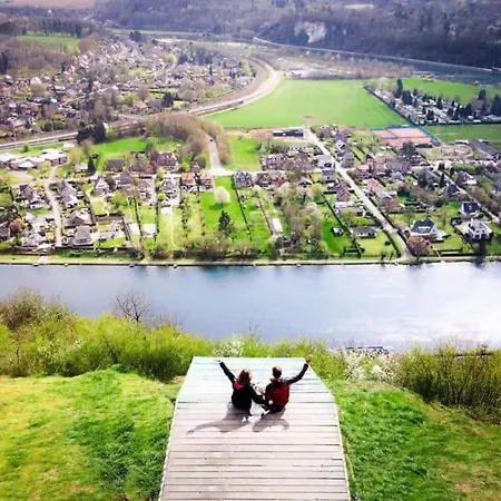 Maison Et Velos A Dans La Vallee De La Meuse *