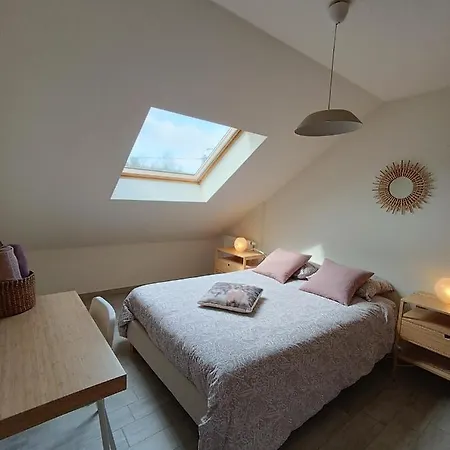 펜션 Maison Et Velos A Dans La Vallee De La Meuse *