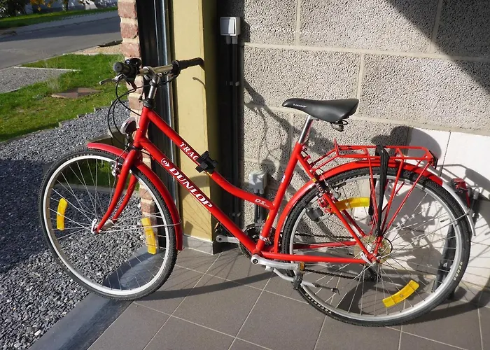 בית נופש Maison Et Velos A Dans La Vallee De La Meuse Godinne