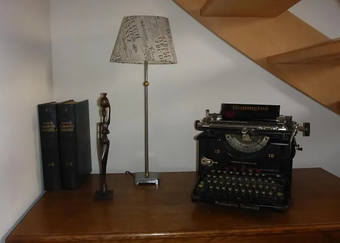 Maison Et Velos A Dans La Vallee De La Meuse *