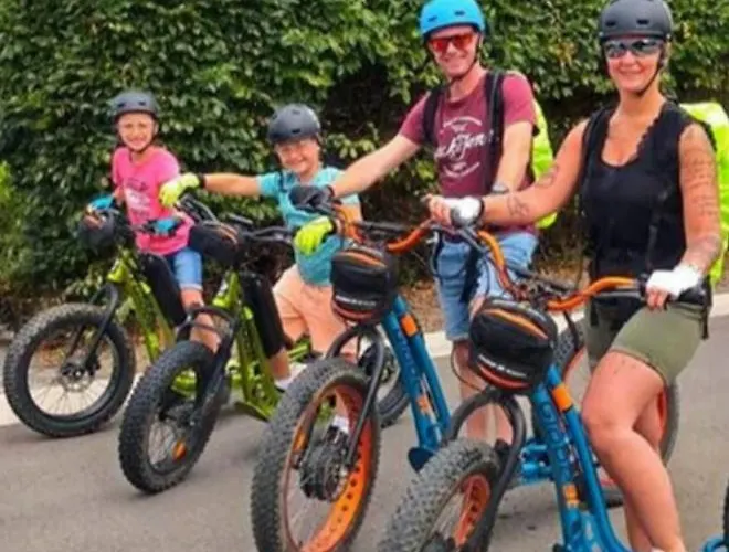 Maison Et Velos A Dans La Vallee De La Meuse * Godinne