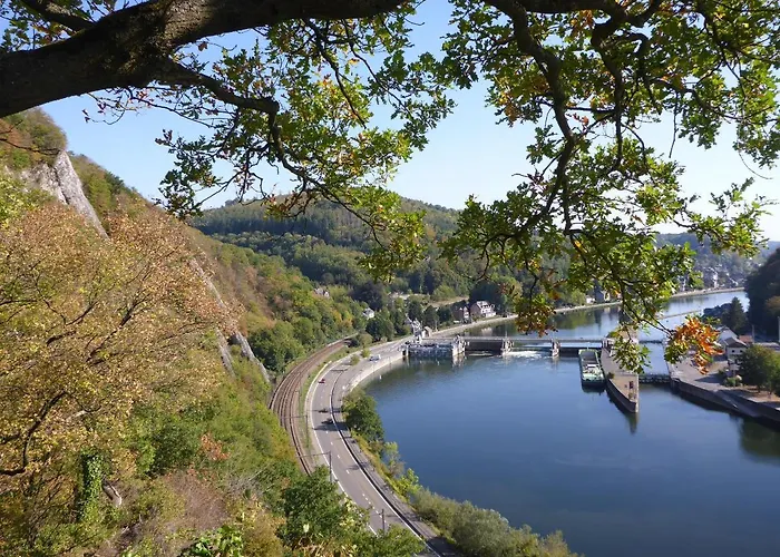 בית נופש Maison Et Velos A Dans La Vallee De La Meuse *