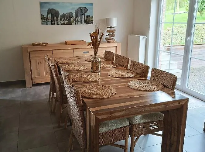Maison Et Velos A Dans La Vallee De La Meuse בית נופש *